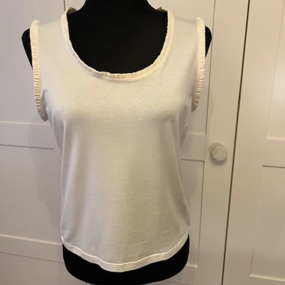 Arkis Punto soft cotton sleeveless shell with ruffle trim